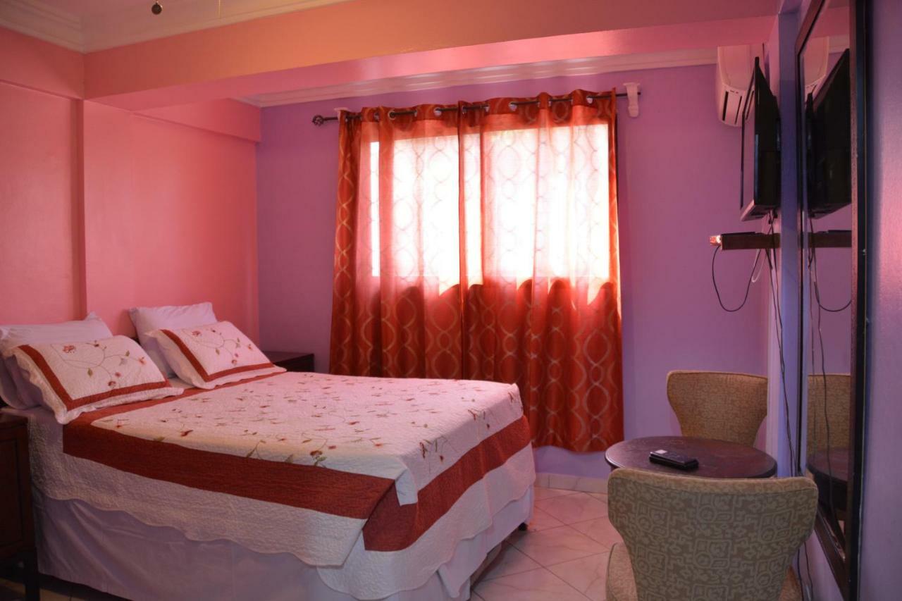 Hotel Tabarre 'S Palace ปอร์โตแปรงซ์ ภายนอก รูปภาพ